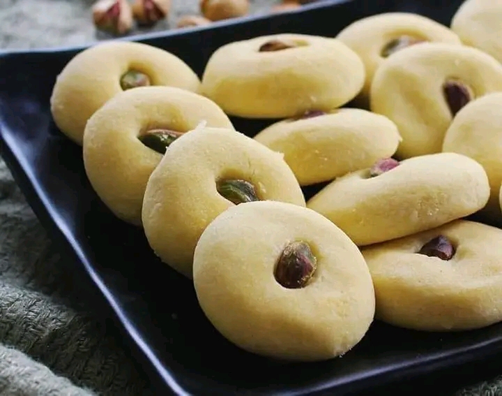 الغريبة الناعمة